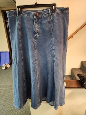 C J Banks Sz 20 Blue Denim A-Line Stretch Women's Jeans Skirt